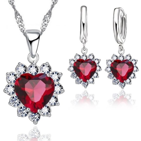 Jewelry - 💎 NEW 💎 925 Sterling Silver Earrings And Necklace Set Bundle Heart